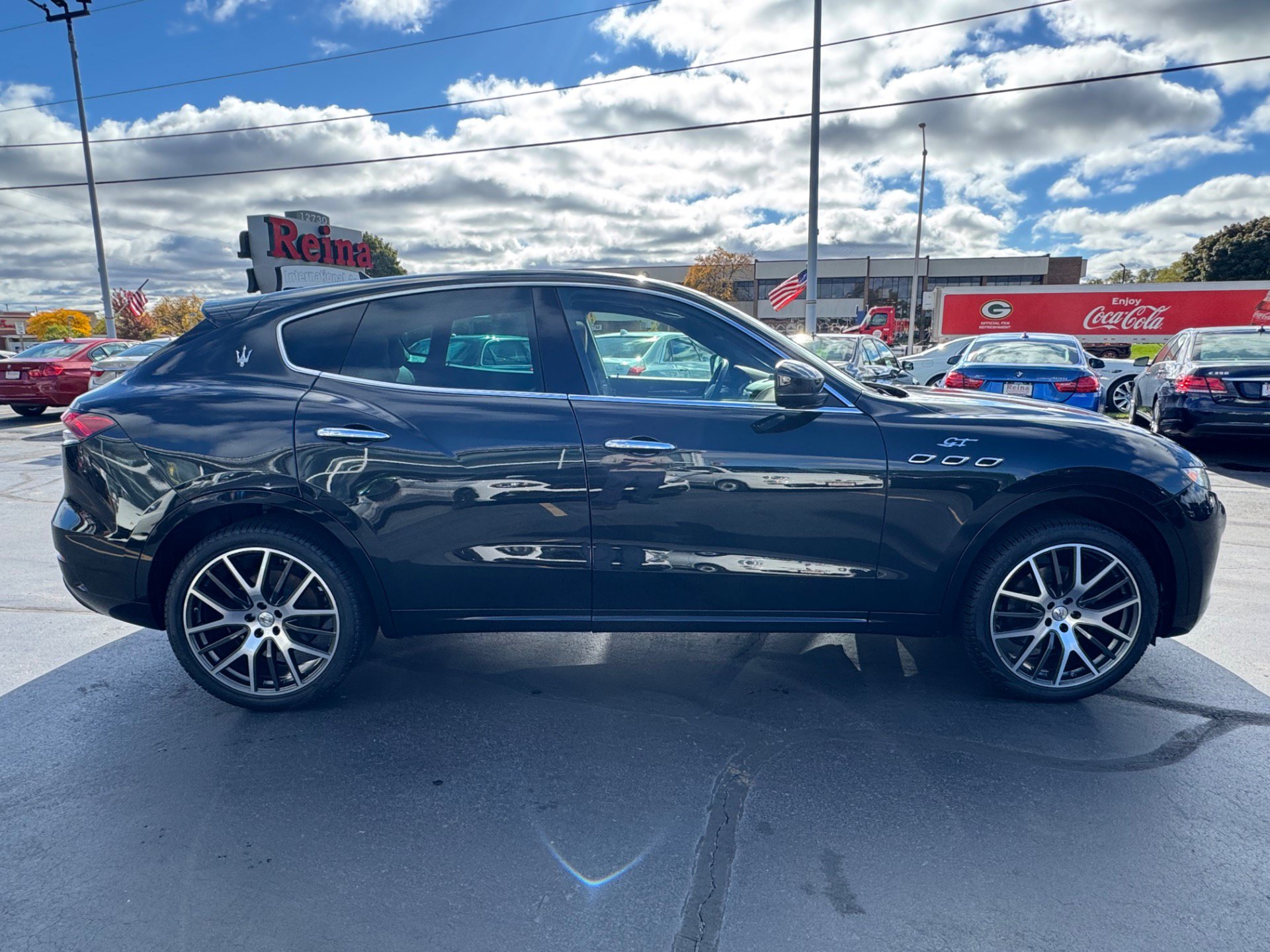 Used 2022 Maserati Levante GT AWD/4WD image 15