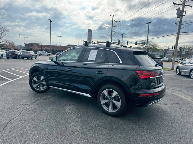 Used 2023 Audi Q5 2.0T Premium Plus w/ Premium Plus Package AWD/4WD image 3