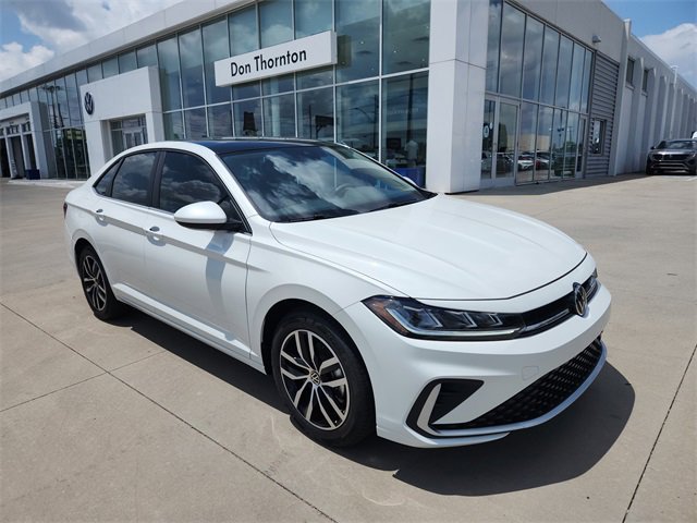 New 2025 Volkswagen Jetta SE