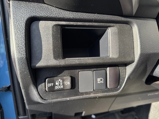 Used 2019 Toyota Tacoma SR5 image 31