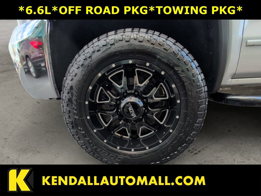 Used 2016 GMC Sierra 2500 SLE w/ SLE Preferred Package image 11