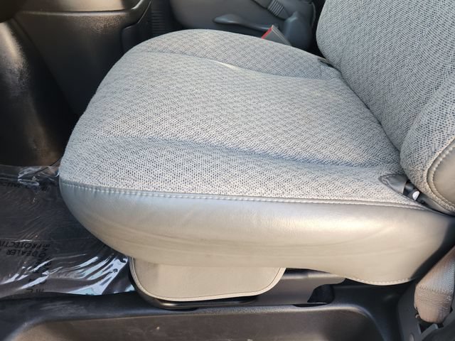 Used 2025 Chevrolet Express 3500 LS RWD image 28