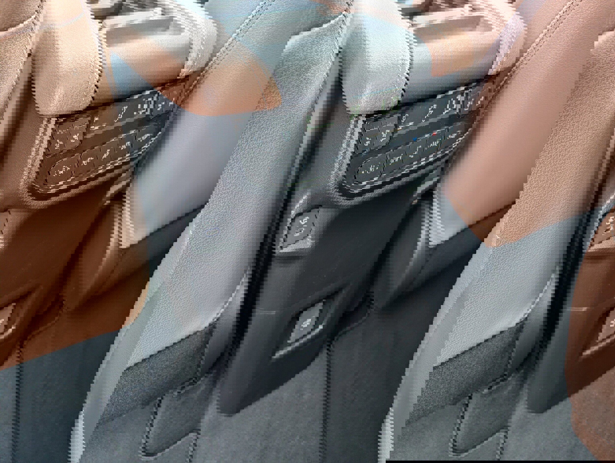 New 2026 Toyota Grand Highlander Platinum AWD image 28