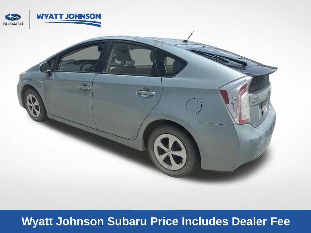 Used 2014 Toyota Prius Two FWD image 6