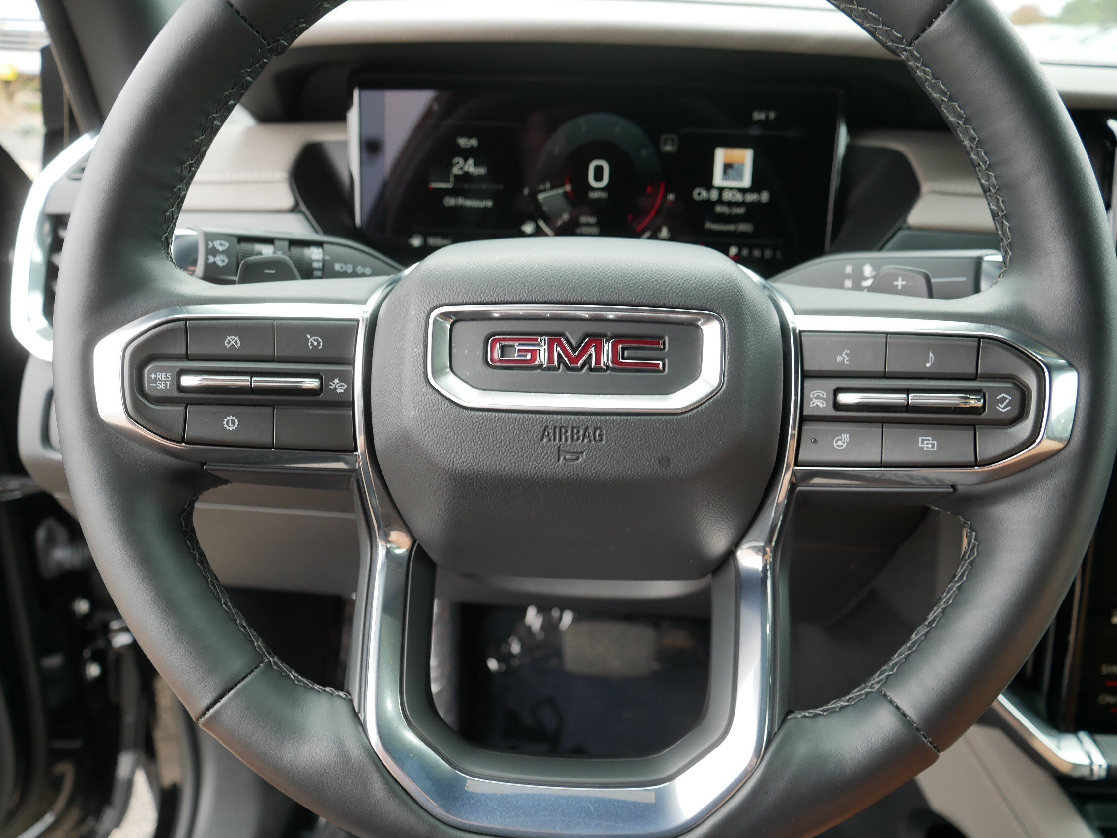 Used 2026 GMC Acadia Elevation w/ Elevation Premium Package AWD/4WD image 25