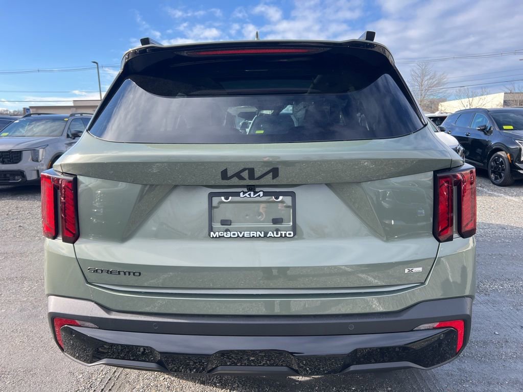 New 2026 Kia Sorento X-Line EX image 3