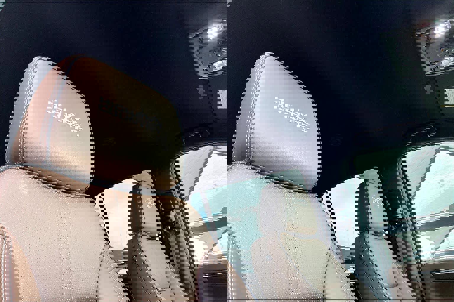 Used 2025 Chevrolet Tahoe High Country image 14