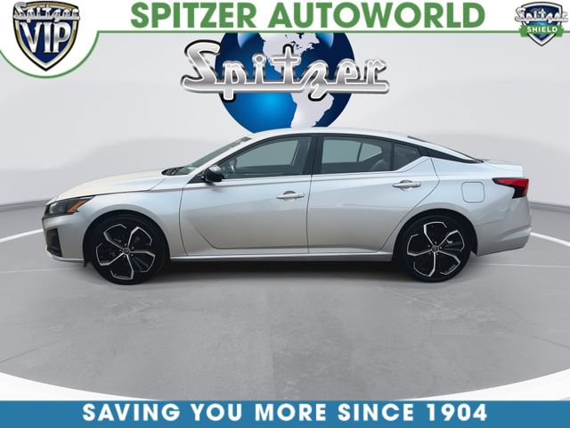 Used 2023 Nissan Altima 2.5 SR FWD image 6