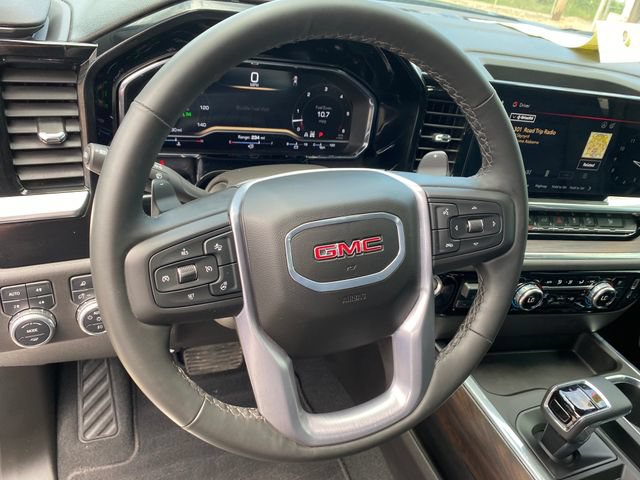 Used 2025 GMC Sierra 1500 SLT AWD/4WD image 11