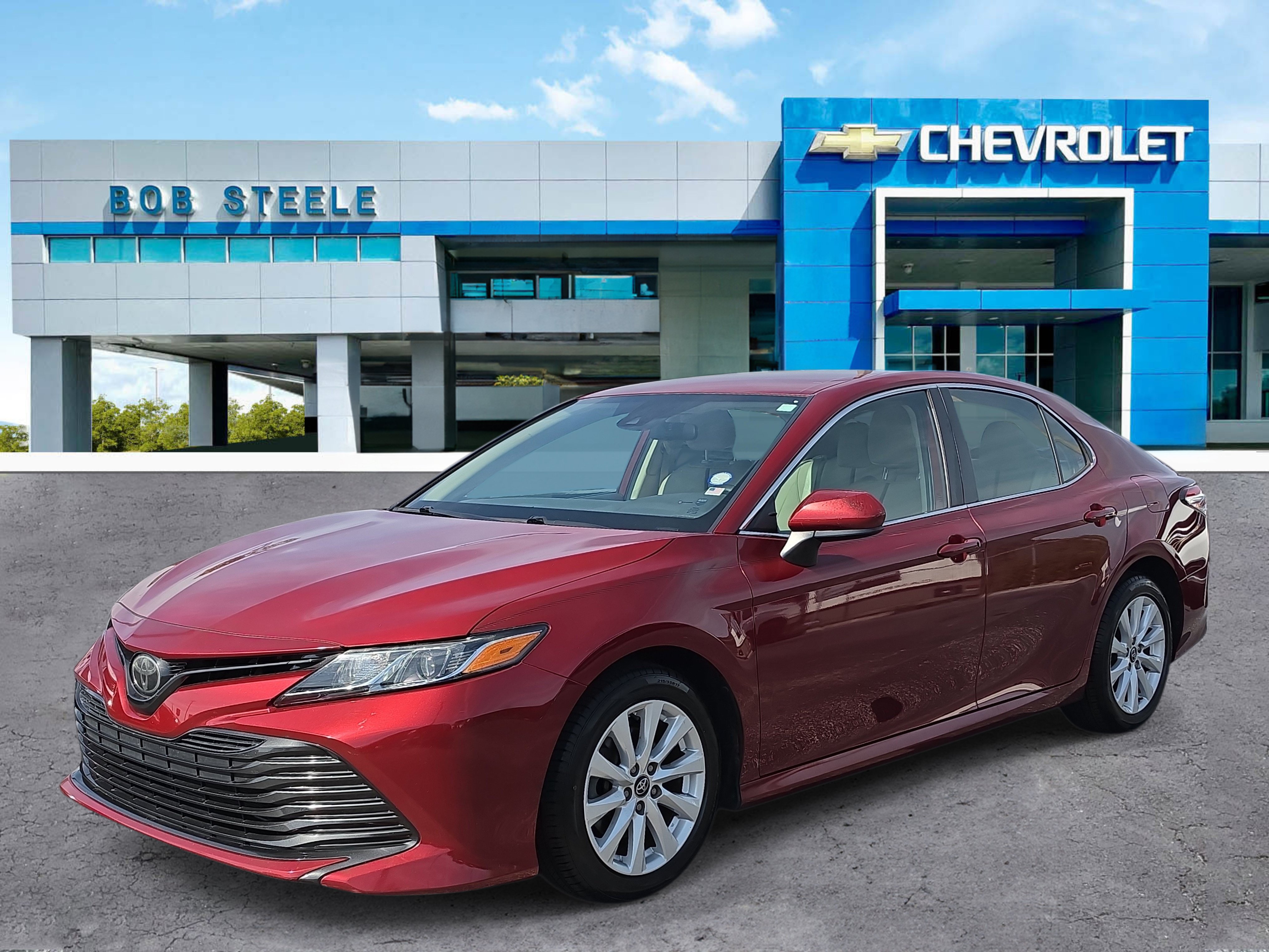 Used 2020 Toyota Camry LE FWD image 2