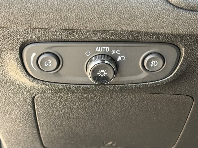 Certified 2023 Buick Encore GX Essence w/ Experience Buick Package FWD image 26