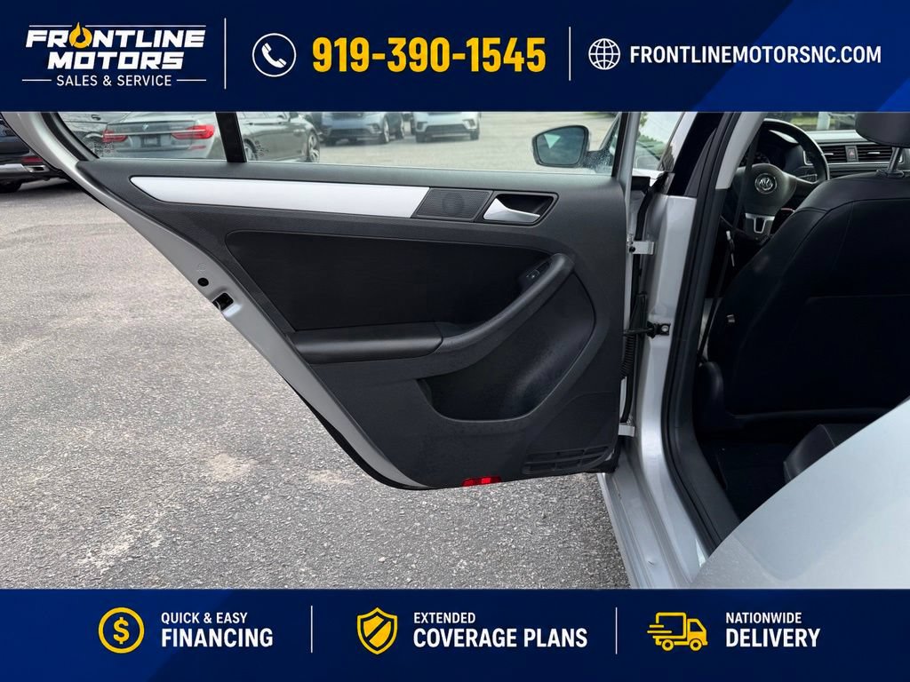Used 2014 Volkswagen Jetta SE FWD image 18