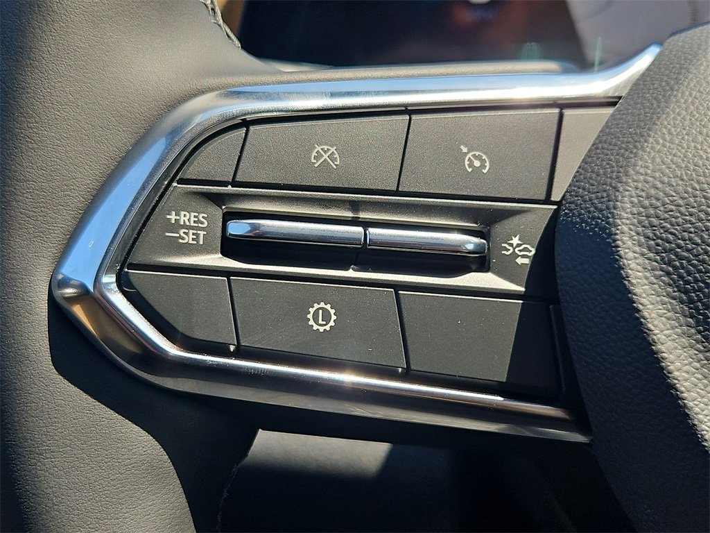 New 2026 Chevrolet Equinox ACTIV w/ Safety and Technology Package image 16