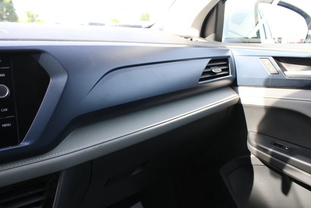 Used 2024 Volkswagen Taos SE AWD/4WD image 19