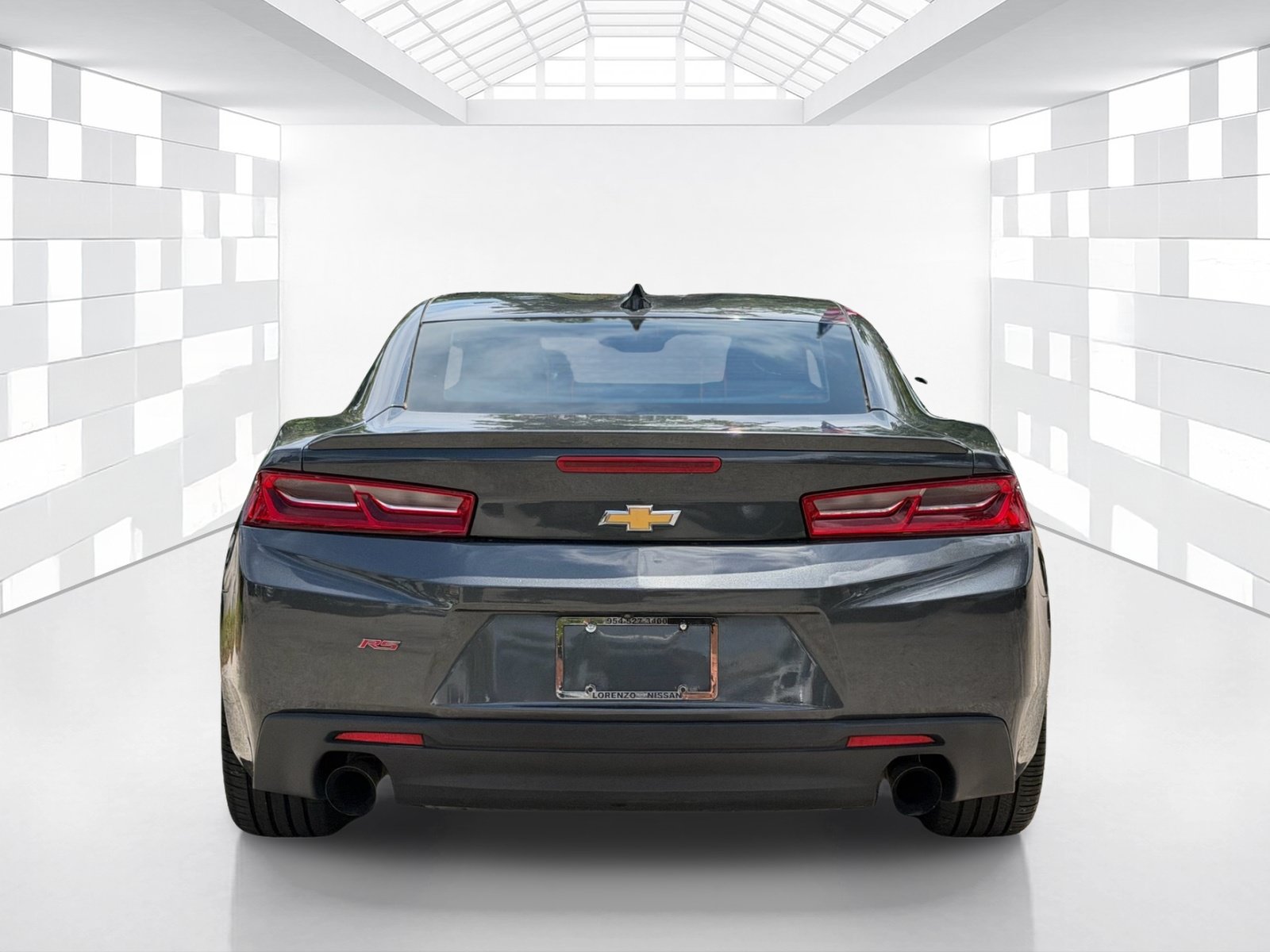 Used 2018 Chevrolet Camaro LT w/ RS Package RWD image 6