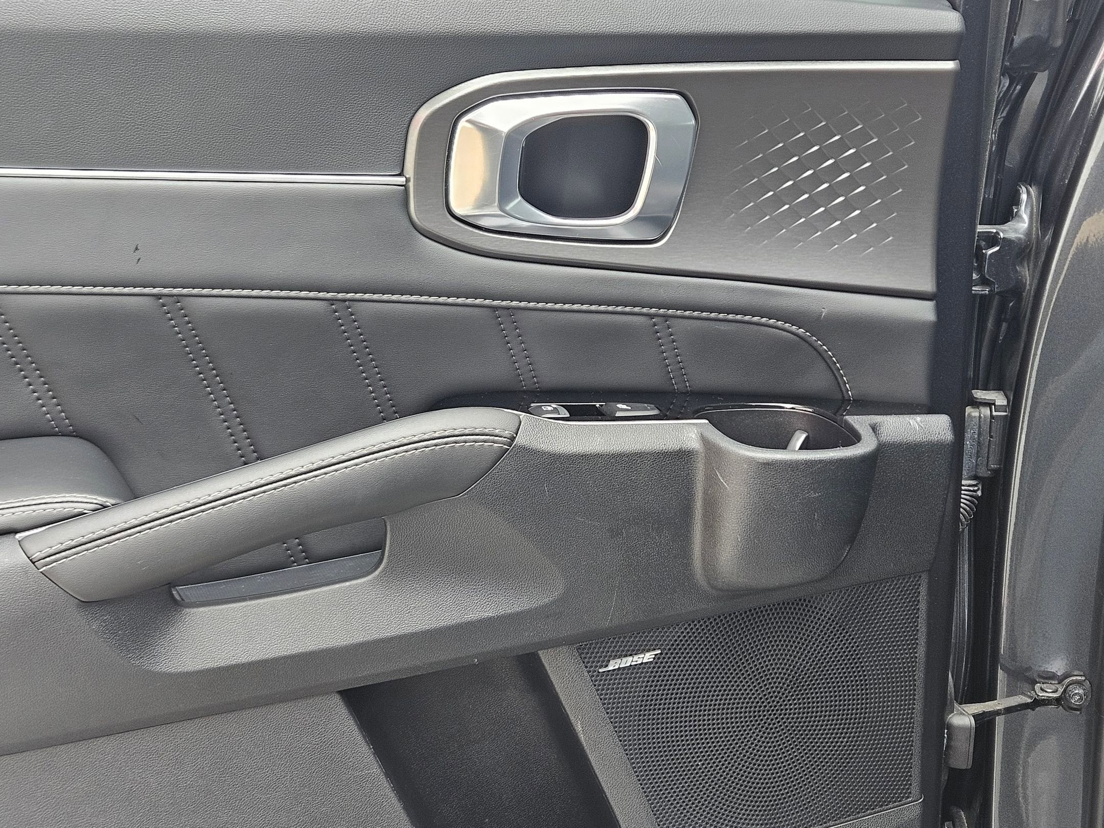 Used 2023 Kia Sorento SX image 23