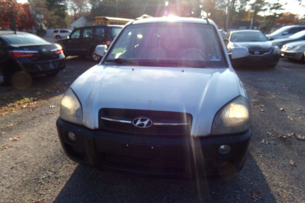 Used 2008 Hyundai Tucson SE image 2