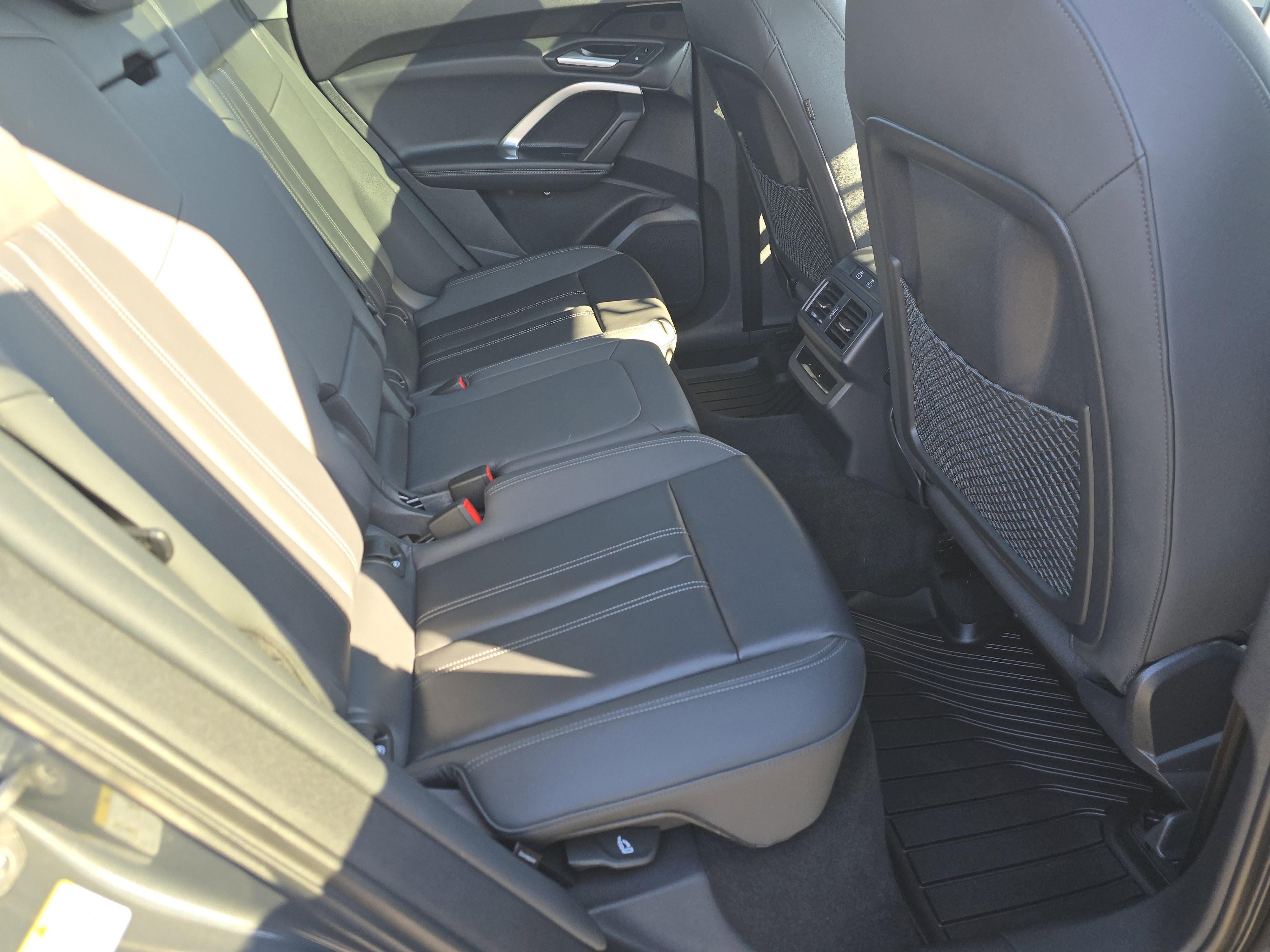 Certified 2025 Audi Q5 Premium w/ Convenience Package image 20