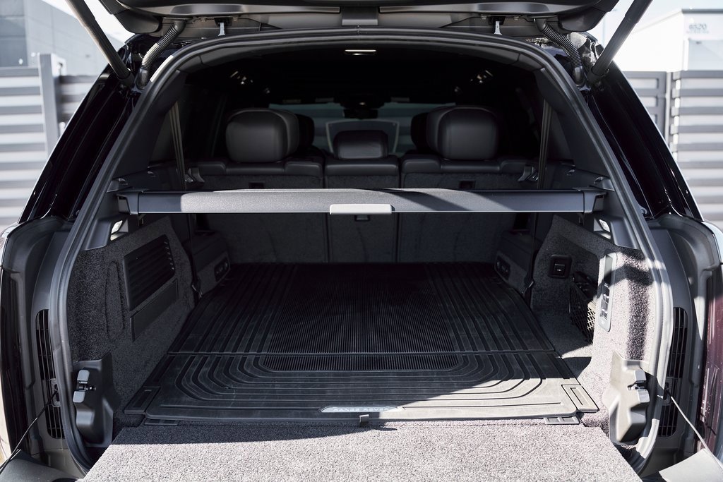 Used 2025 Land Rover Range Rover Long Wheelbase Autobiography image 15