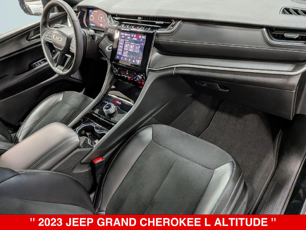 Used 2023 Jeep Grand Cherokee L Laredo AWD/4WD image 36