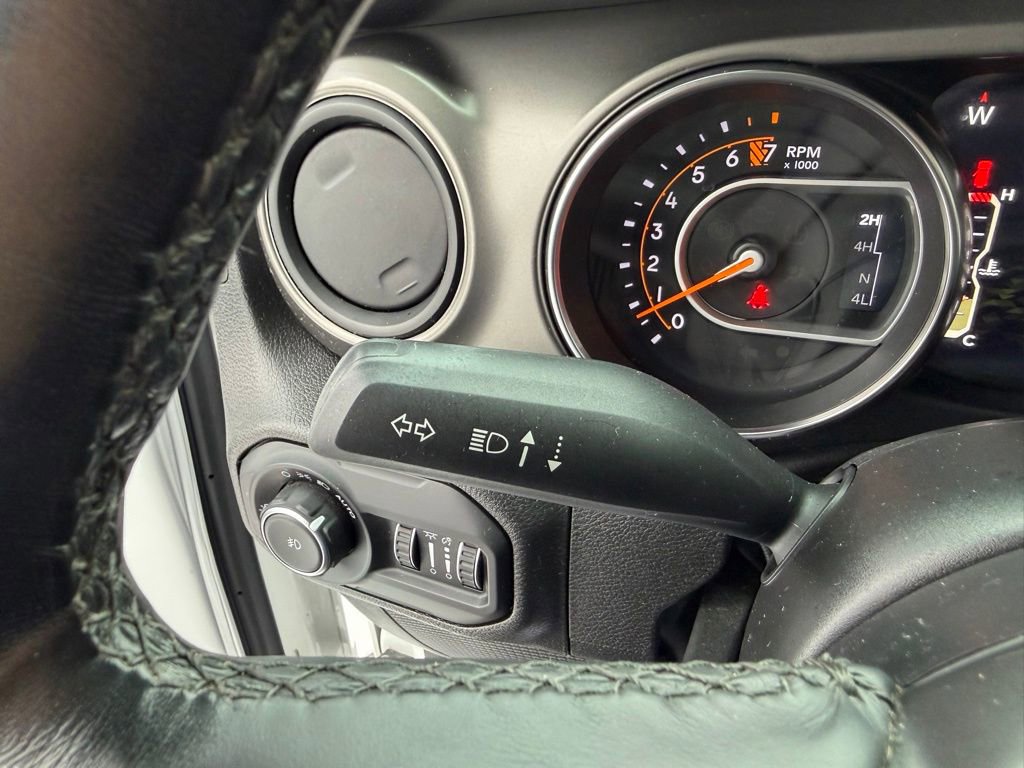 Used 2022 Jeep Wrangler Unlimited Sport image 49