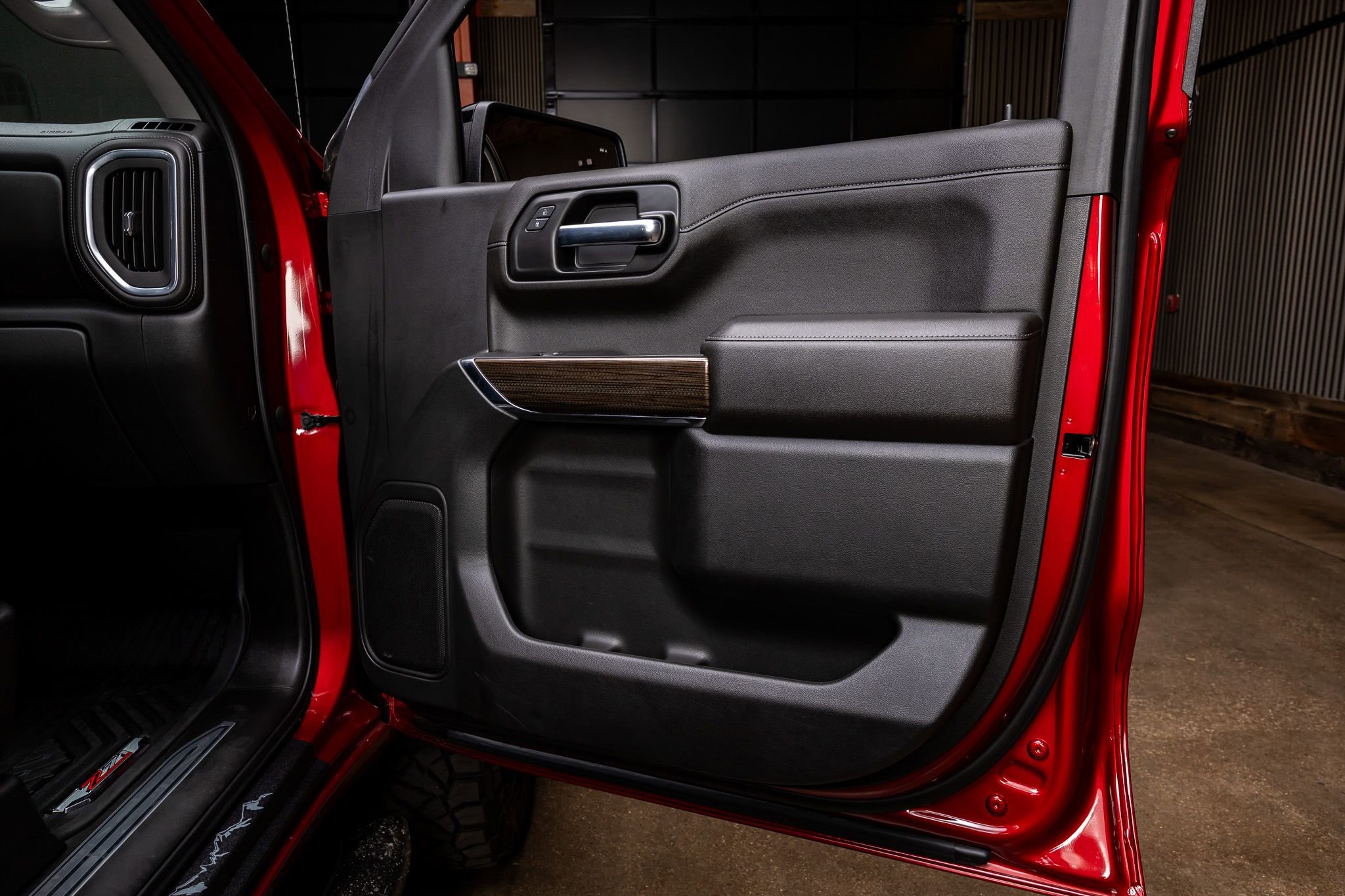 Used 2022 Chevrolet Silverado 1500 LT Trail Boss w/ Safety Package image 37