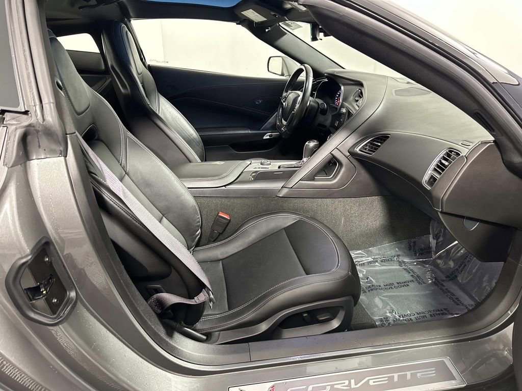 Used 2016 Chevrolet Corvette Stingray Coupe w/ Battery Protection Package image 36