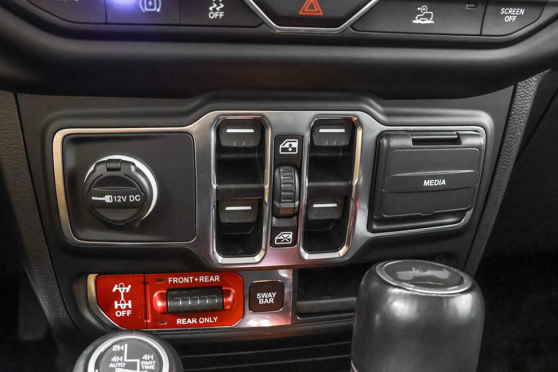 Used 2023 Jeep Wrangler Unlimited Rubicon 4xe AWD/4WD image 31