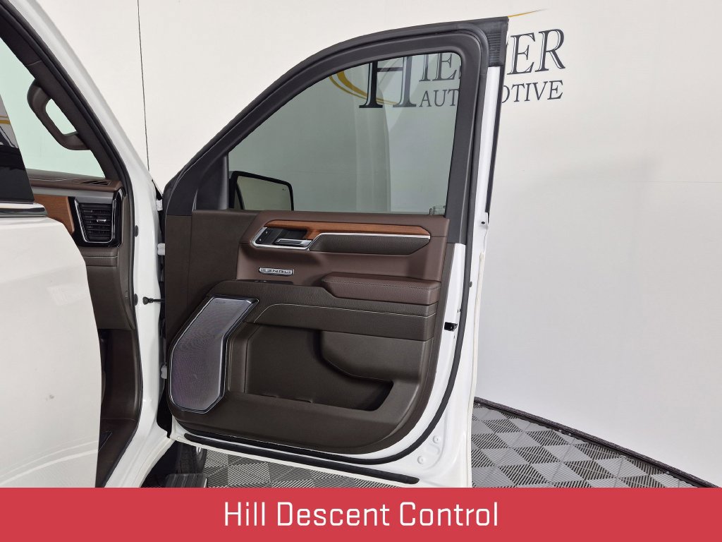 Certified 2023 GMC Sierra 1500 Denali w/ Denali Reserve Package AWD/4WD image 38