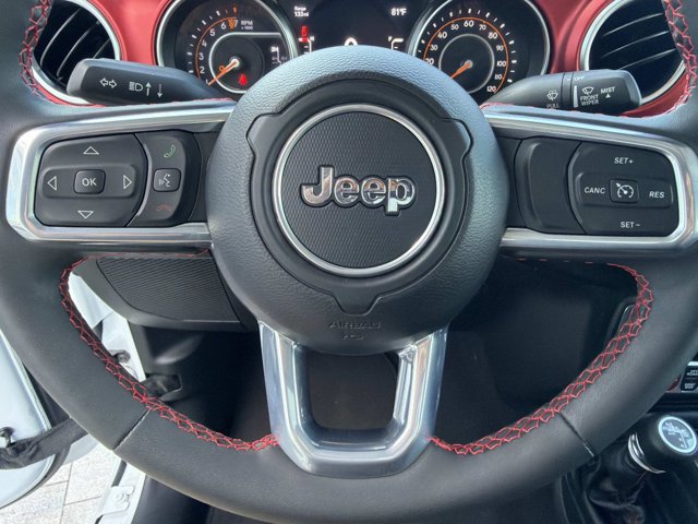 Used 2023 Jeep Gladiator Rubicon w/ LED Lighting Group AWD/4WD image 25