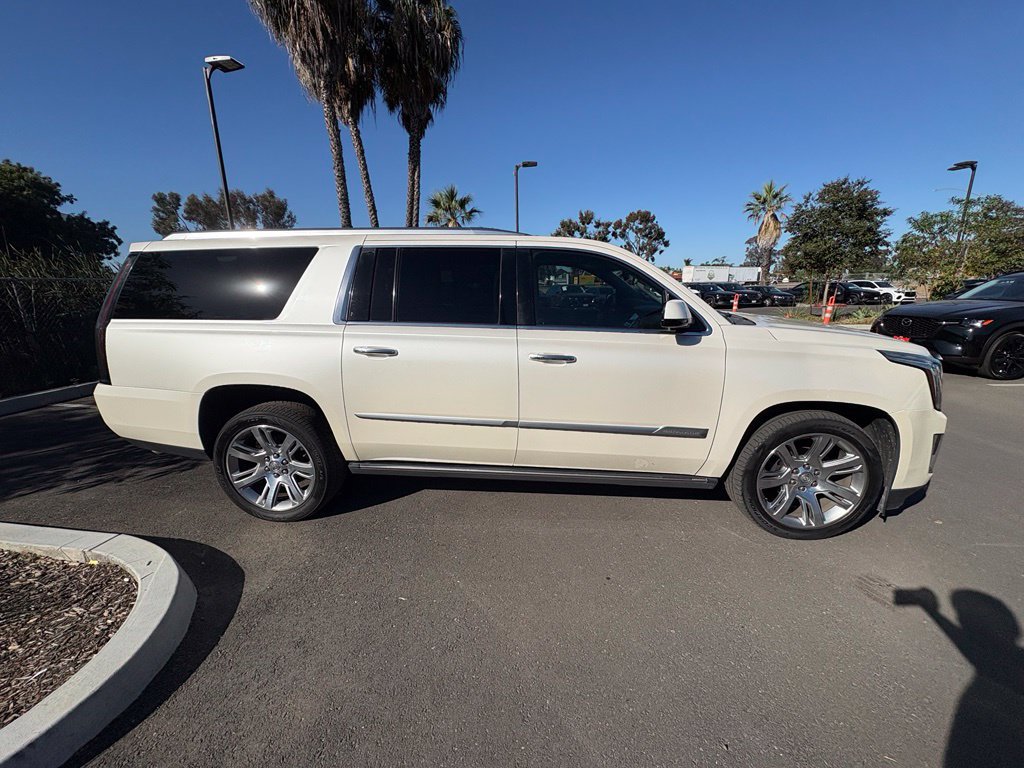 Used 2015 Cadillac Escalade ESV Premium AWD/4WD image 5