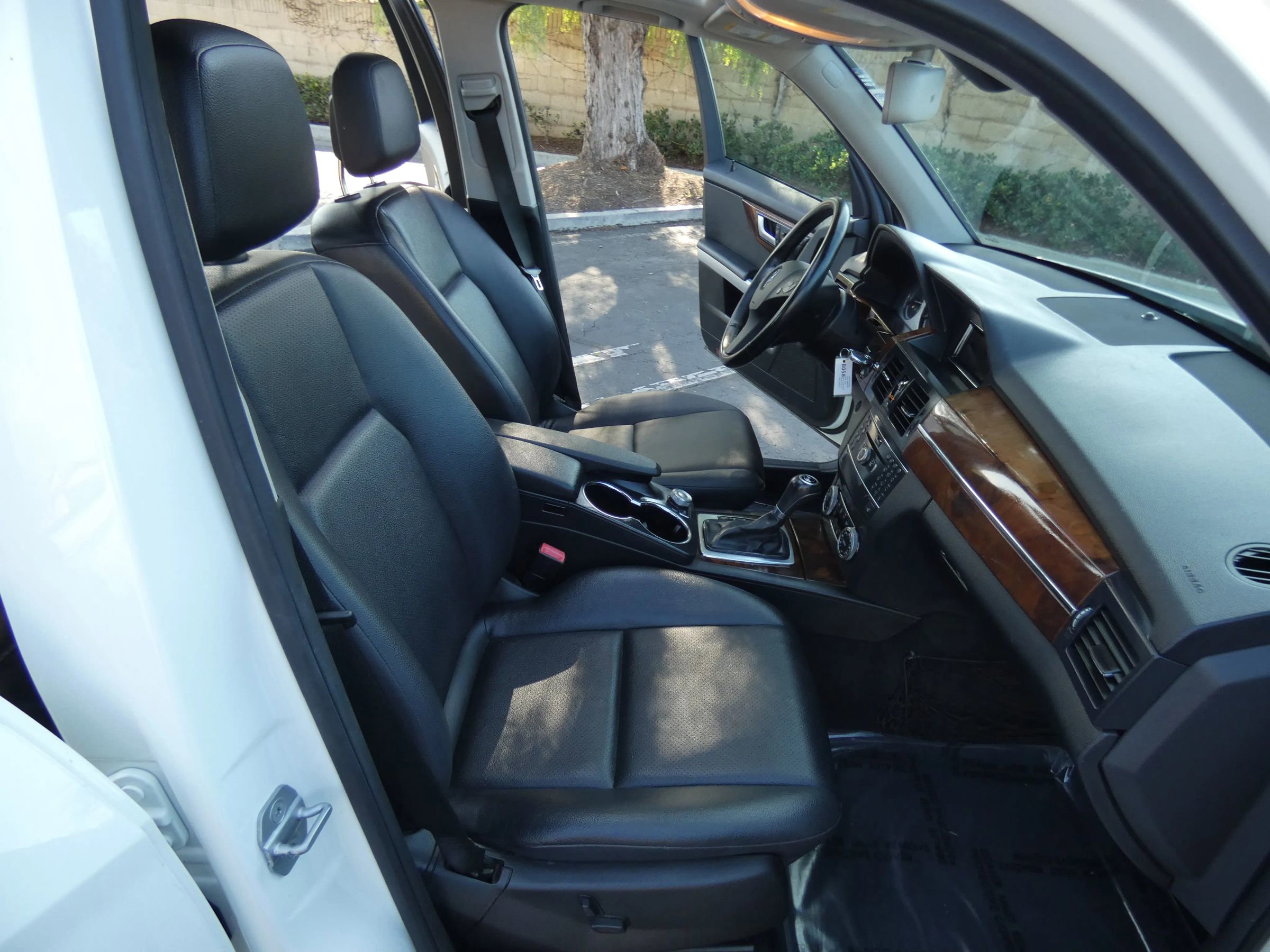 Used 2012 Mercedes-Benz GLK 350 2WD image 26