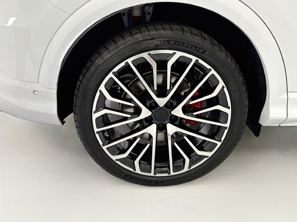 New 2026 Audi SQ5 Premium Plus AWD/4WD image 33