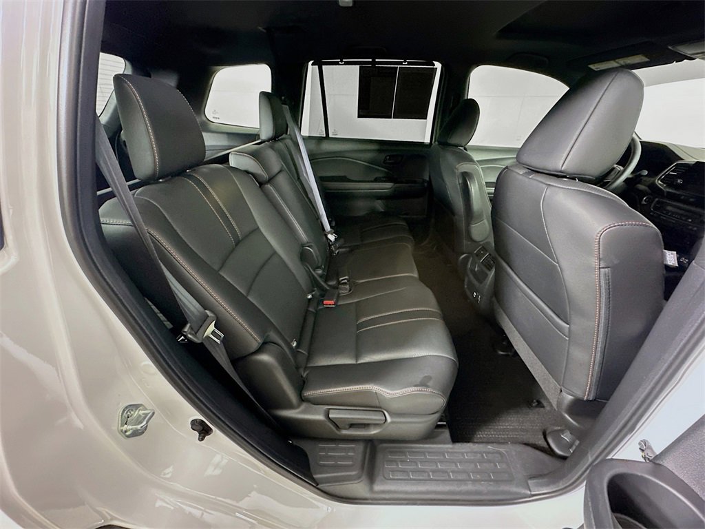 Used 2022 Honda Passport TrailSport image 11