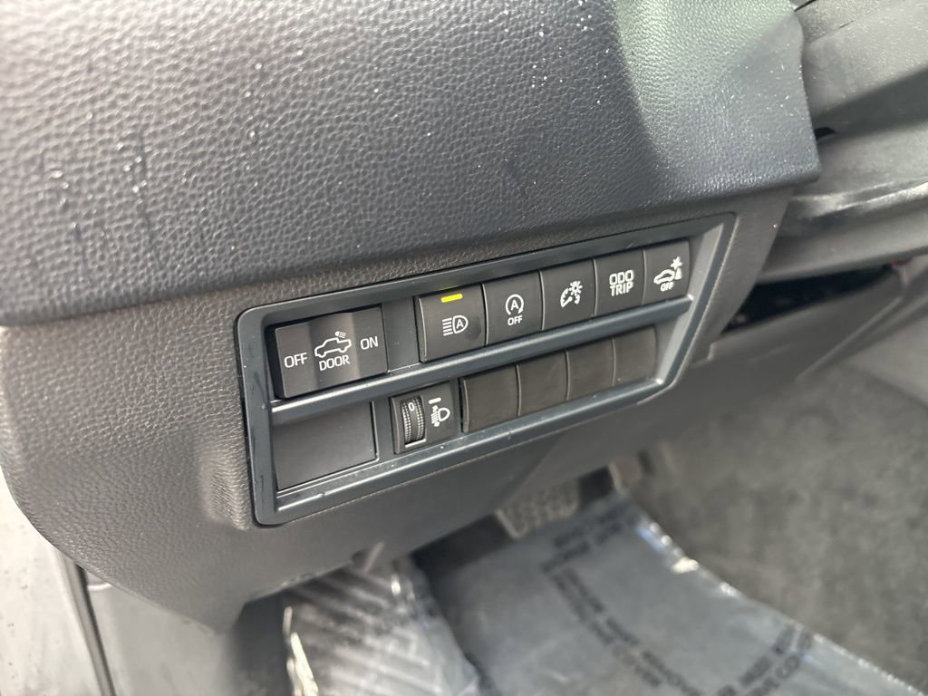 Used 2024 Toyota Tundra SR5 w/ SR5 Convenience Package image 18