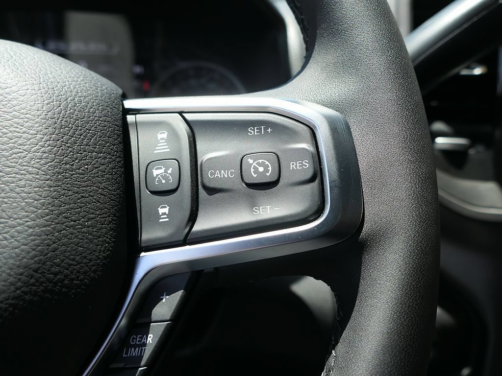 New 2026 RAM 5500 Tradesman w/ Safety Group AWD/4WD image 17