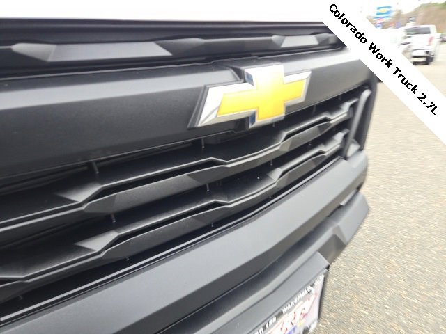 Used 2024 Chevrolet Colorado W/T image 10