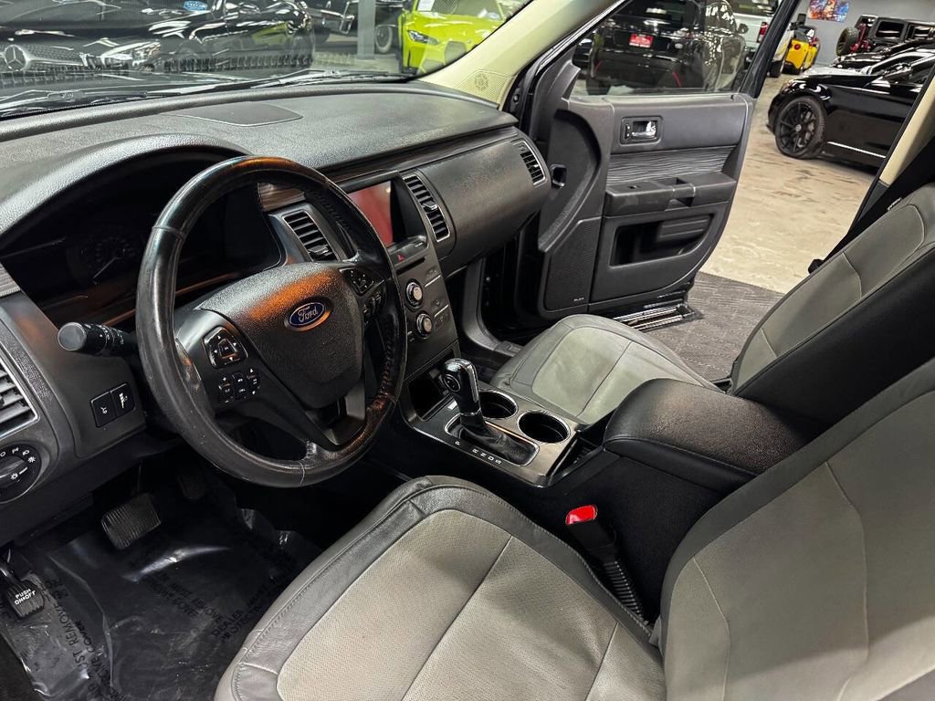 Used 2018 Ford Flex SEL w/ Equipment Group 202A image 32