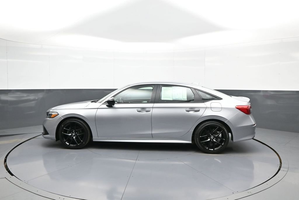 Used 2023 Honda Civic Sport image 9