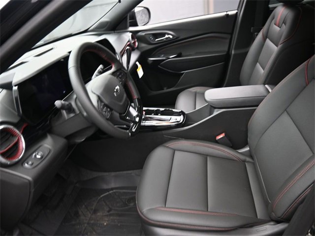 New 2026 Chevrolet Trax RS w/ Sunroof Package image 8