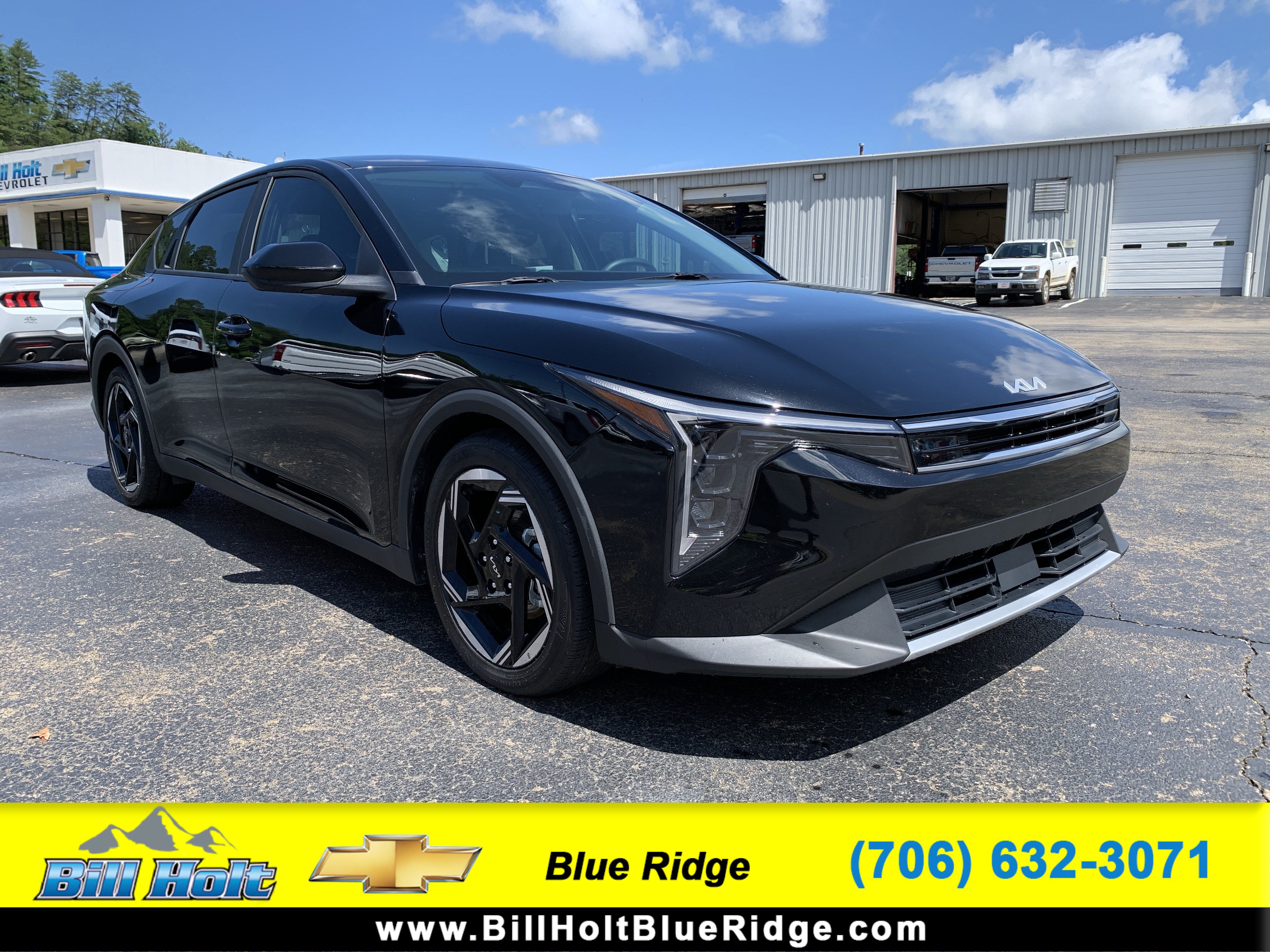 Used 2025 Kia K4 EX FWD image 1
