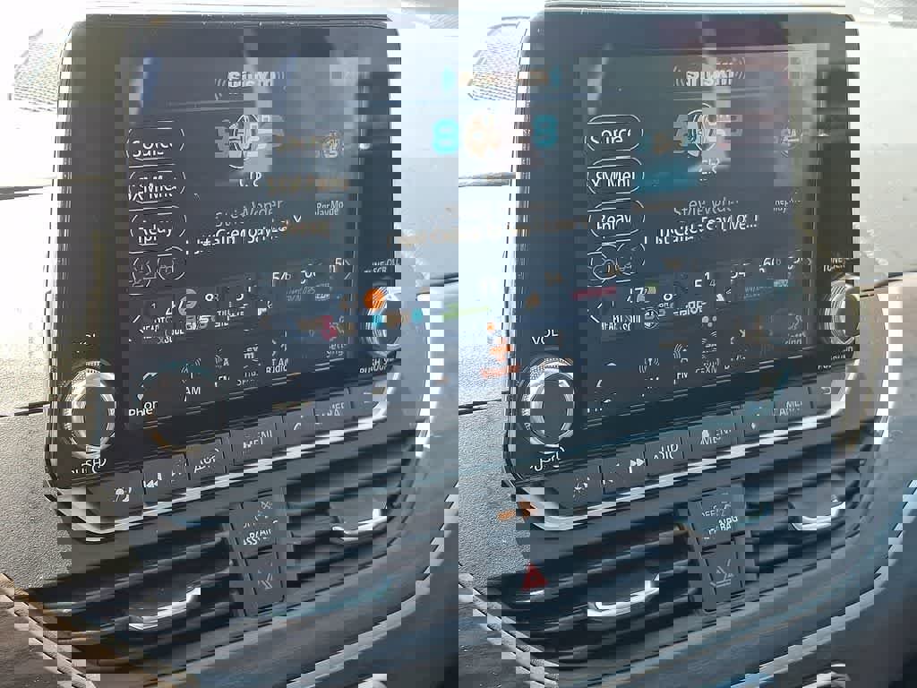 Used 2025 Nissan Altima 2.5 SV image 15