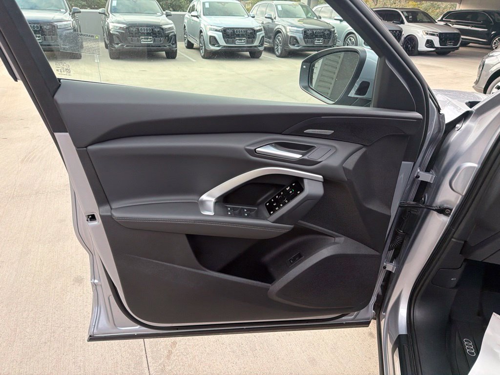 Used 2026 Audi Q5 Premium Plus AWD/4WD image 10