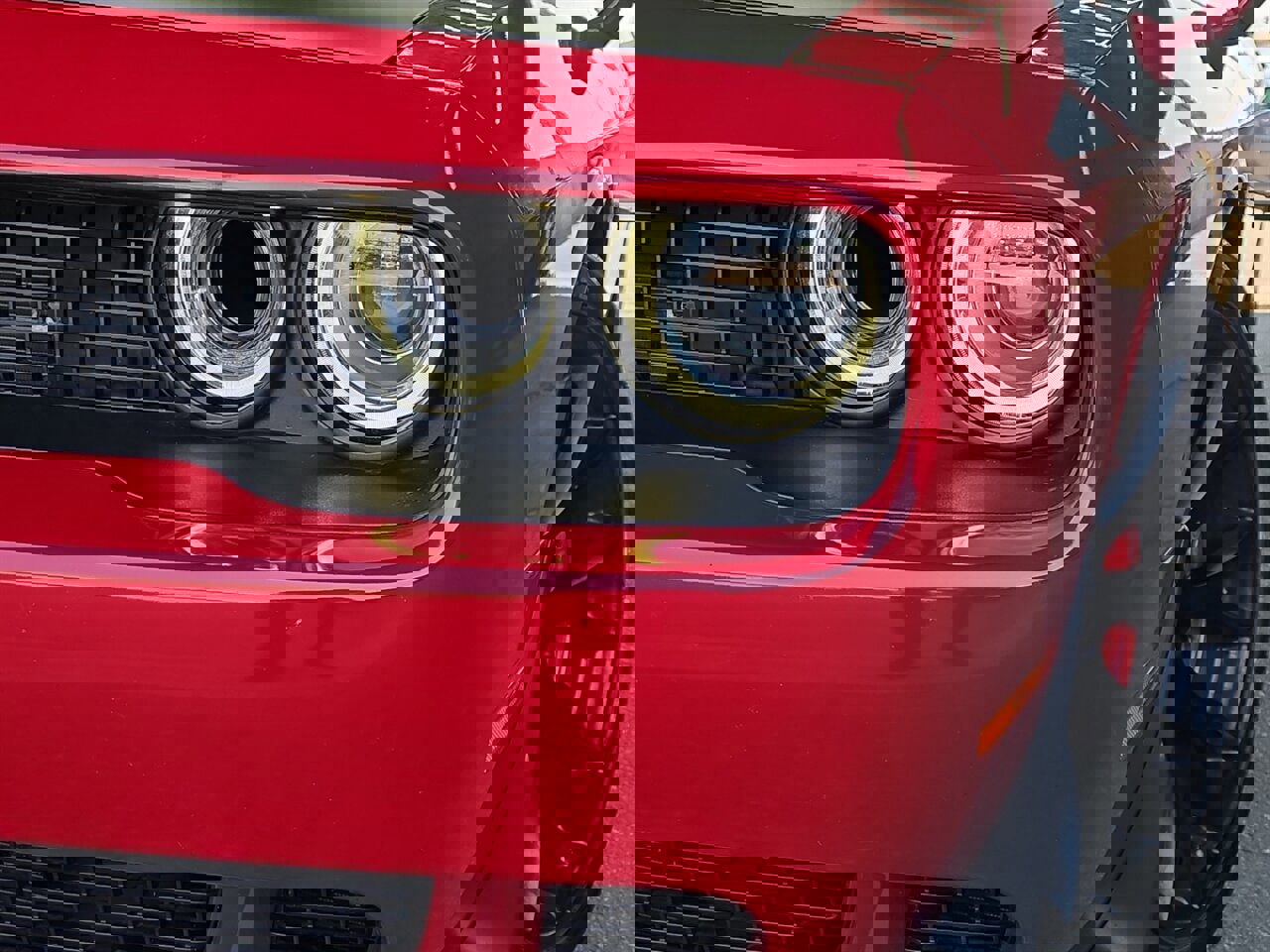 Used 2016 Dodge Challenger SRT Hellcat image 21