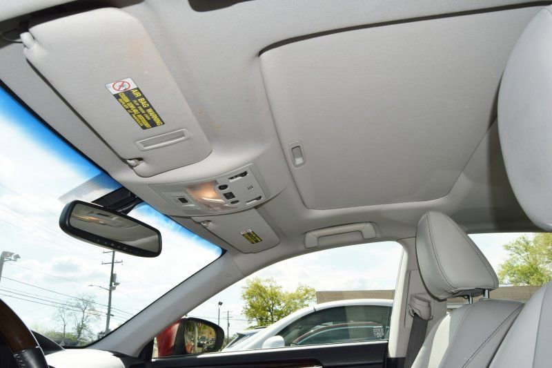 Used 2015 Lexus ES 350 w/ Luxury Package FWD image 37