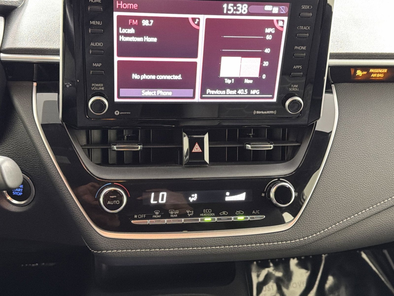 Used 2022 Toyota Corolla SE image 20