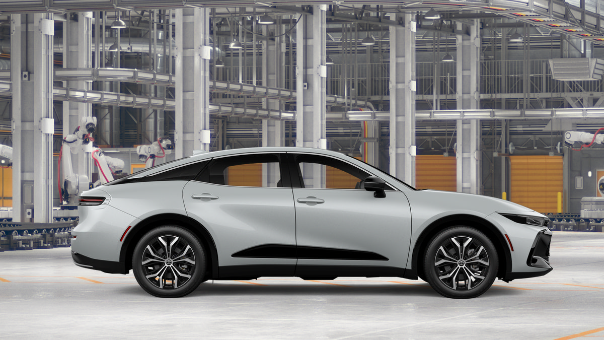 New 2027 Toyota Crown AWD/4WD image 12