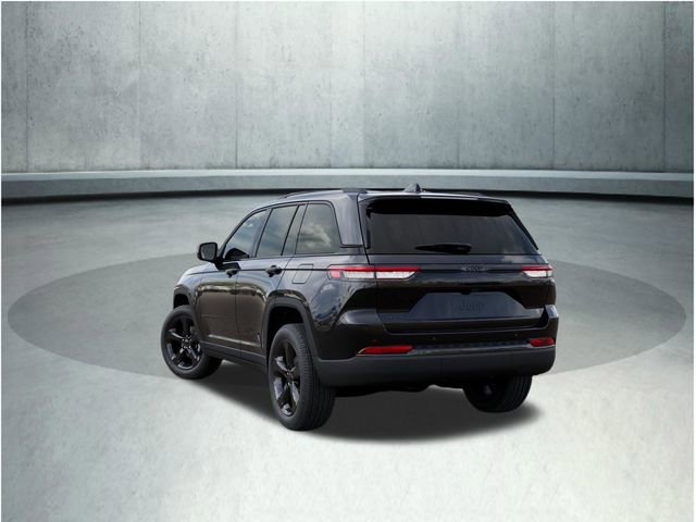 New 2025 Jeep Grand Cherokee Altitude image 3