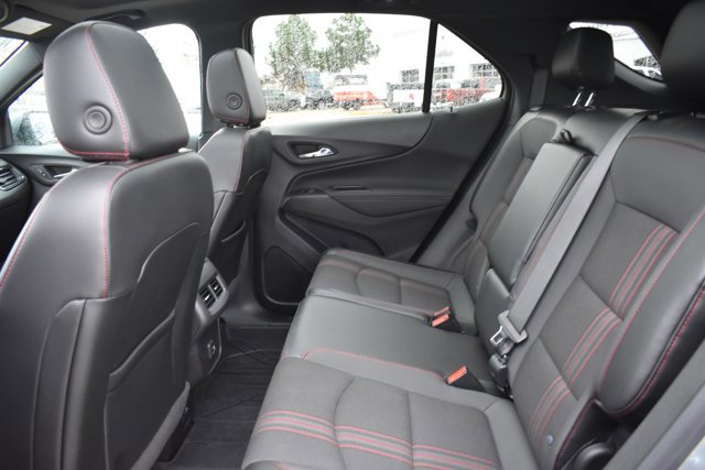 Used 2023 Chevrolet Equinox RS image 15
