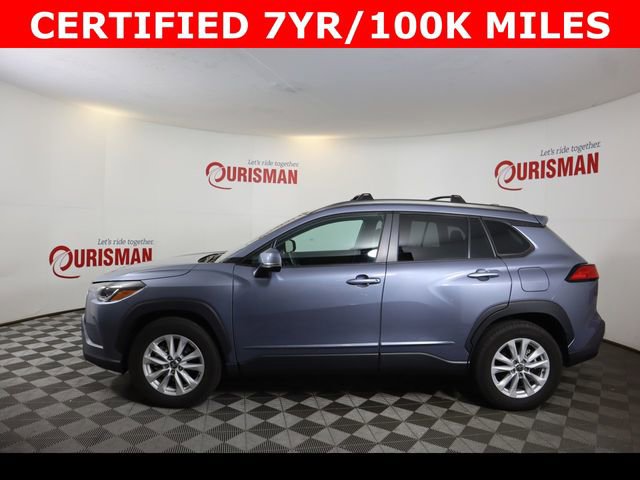 Used 2022 Toyota Corolla Cross LE AWD/4WD image 7